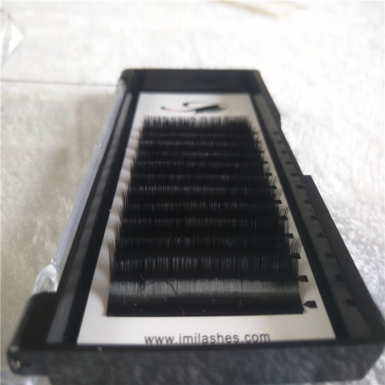 2019 0.05 classic individual eyelashes with mix length in best quality